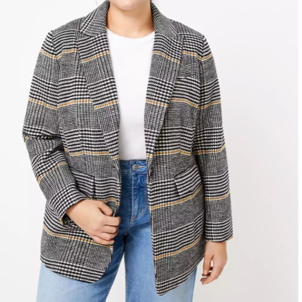 🆕 LOFT Plus Plaid Modern Blazer